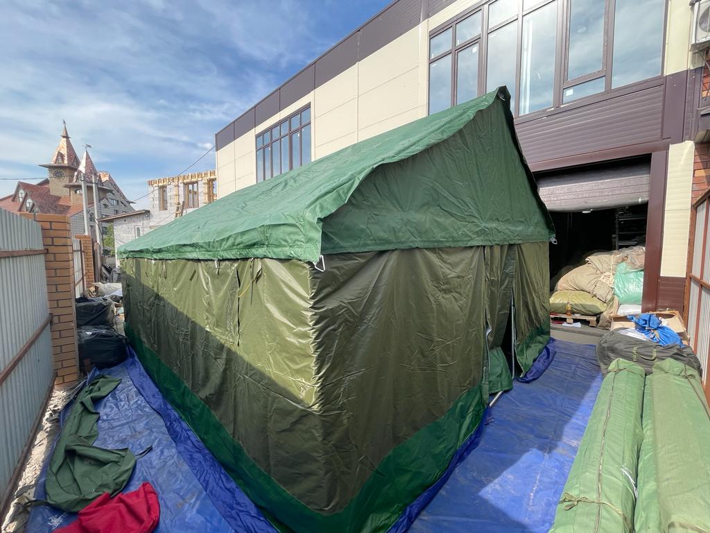 Палатка Каркасная утепленная зеленого цвета 5х4 Палатка Каркасная утепленная зеленого цвета 5х4